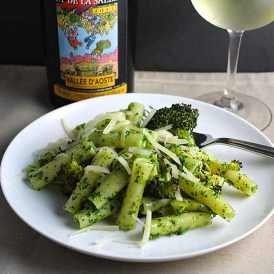 ziti withe kale pesto and roasted broccoli.