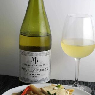 La Roche Pouilly-Fuisse is an excellent wine, and pairs well with Mediterranean Chicken Pasta.