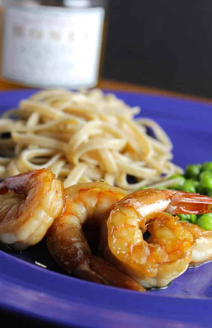 https://cookingchatfood.com/wp-content/uploads/2015/02/simple-sauteed-shrimp-vt2.jpg