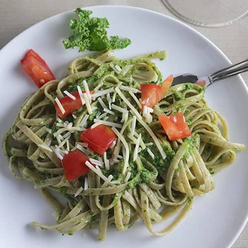 linguine with kale pesto for a delicious way to get a healthy green on your plate | cookingchatfood.com