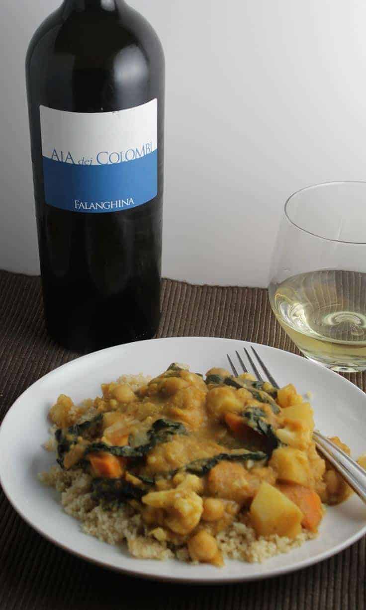 Aia dei Columbi Falanghina is a good, food friendly white wine. Pairs well with curry, as well as many other foods.