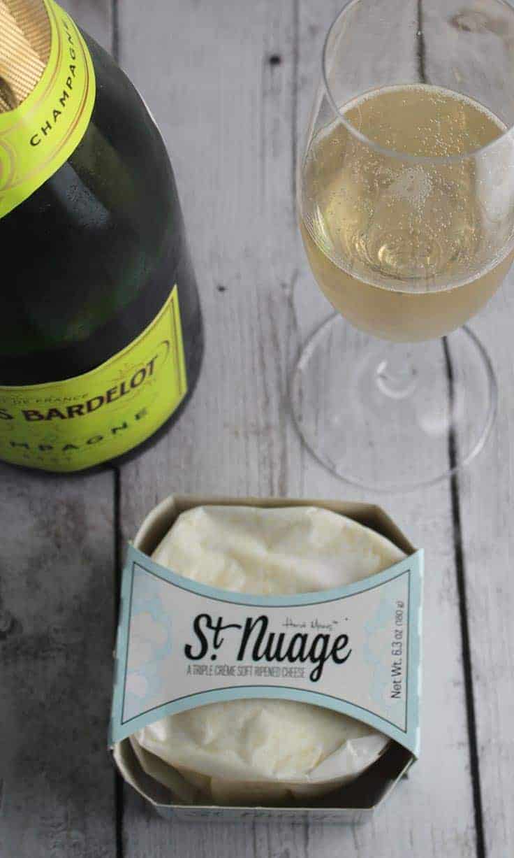 Champagne is a great wine pairing for creamy St. Nuage cheese. #winepairing