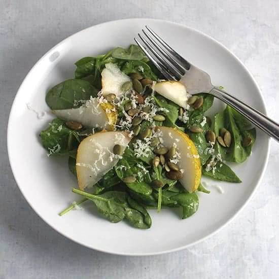 spinach and pear salad