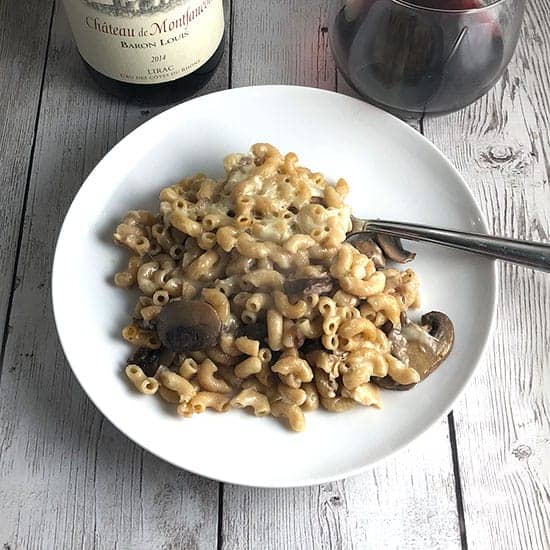 mushroom mac and cheese casserole with red wine.