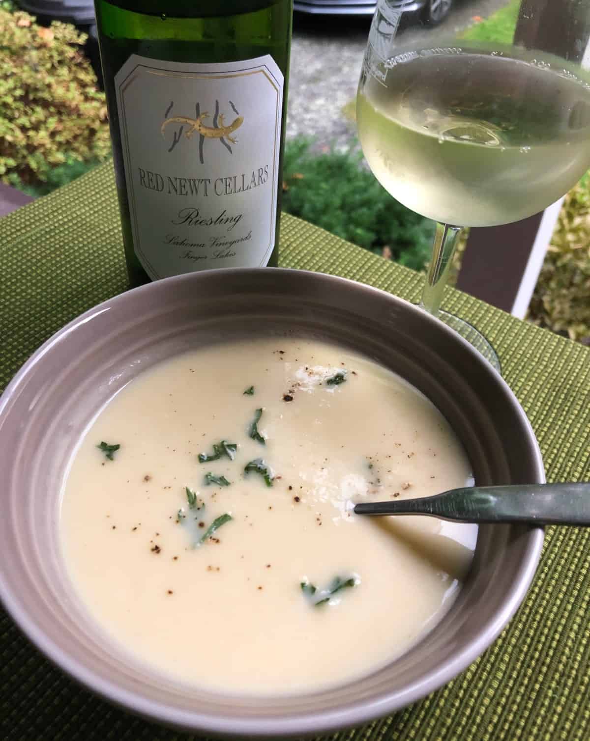 bowl of vichyssoise served with Riesling