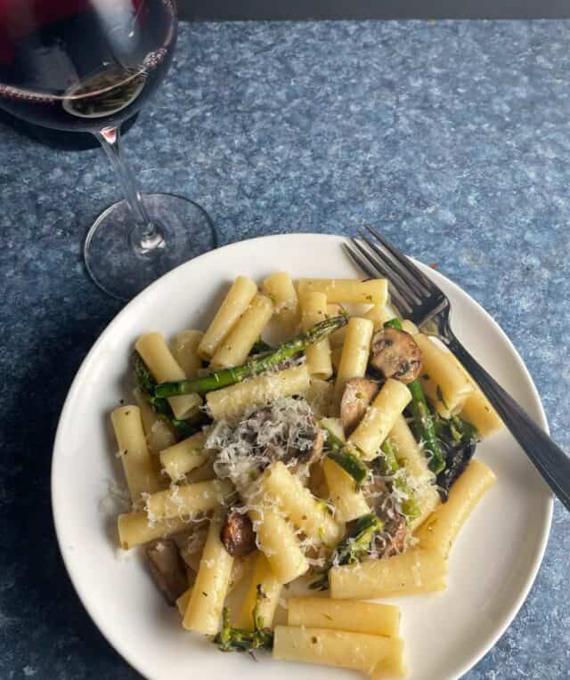 Roasted Asparagus and Mushroom Pasta Cooking Chat