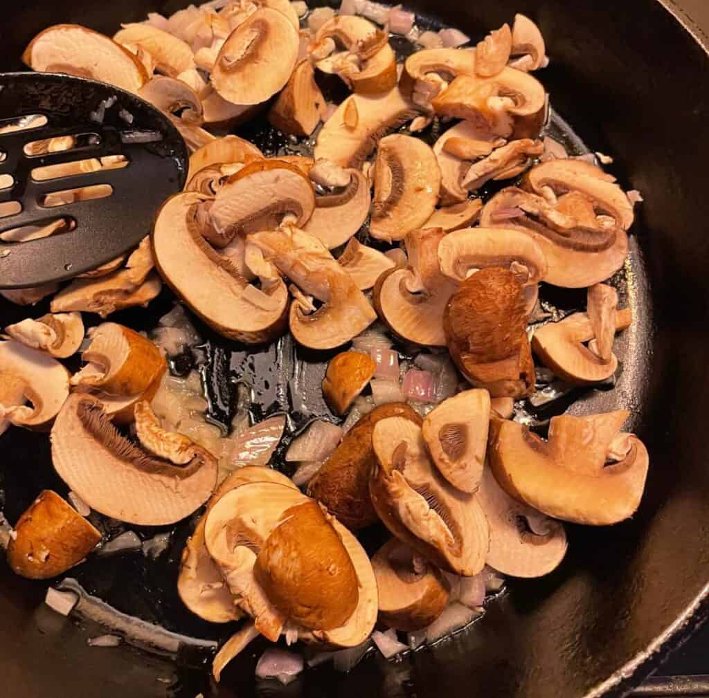 Sautéed Spinach and Mushrooms - Cooking Chat