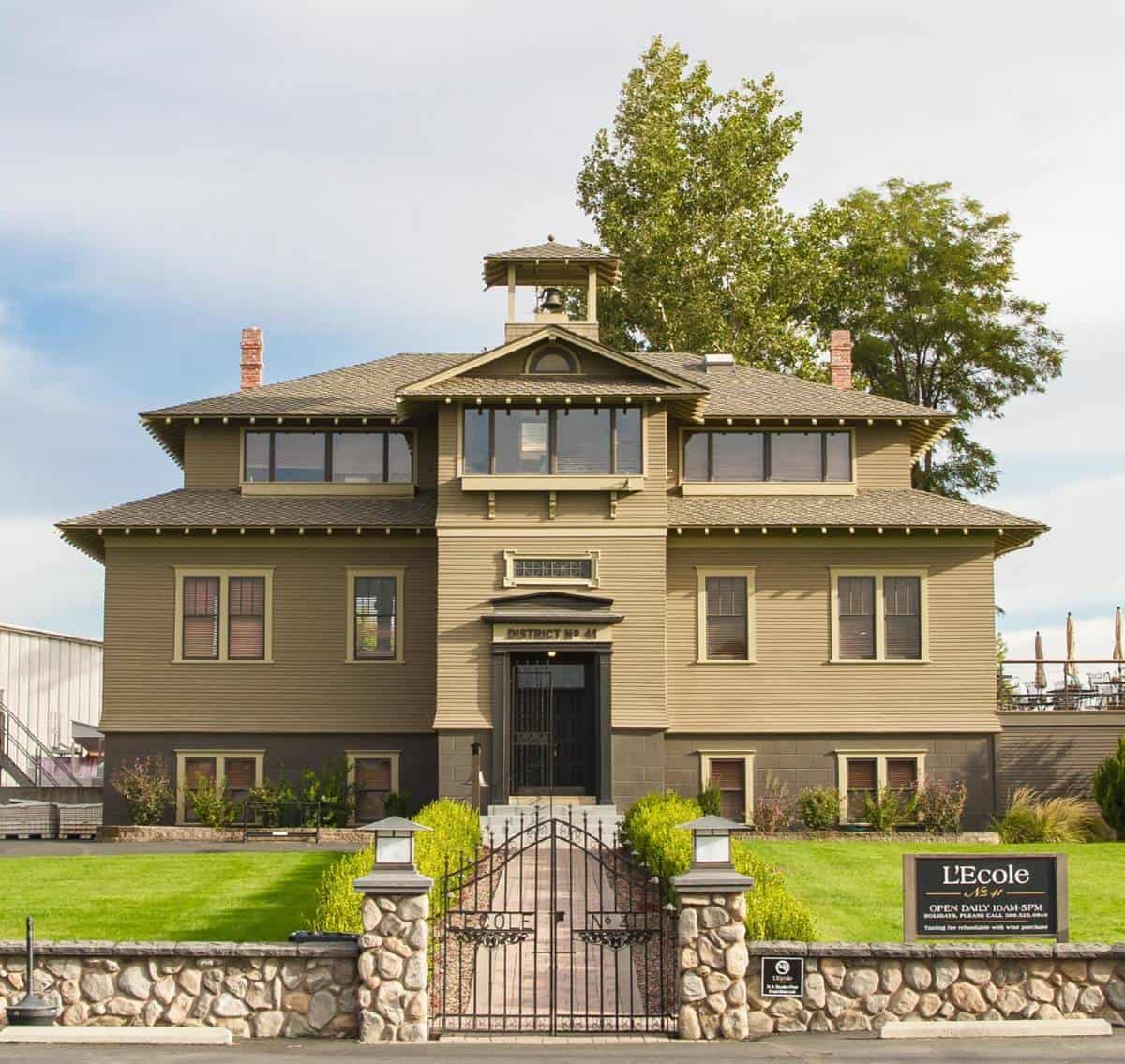 photo of the historic Frenchtown Schoolhouse in Walla Walla Valley, Washington State