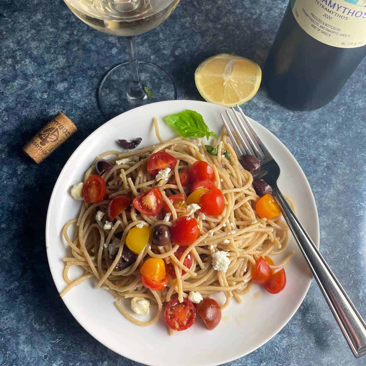 greek-spaghetti-recipe-and-wine-pairing-cooking-chat