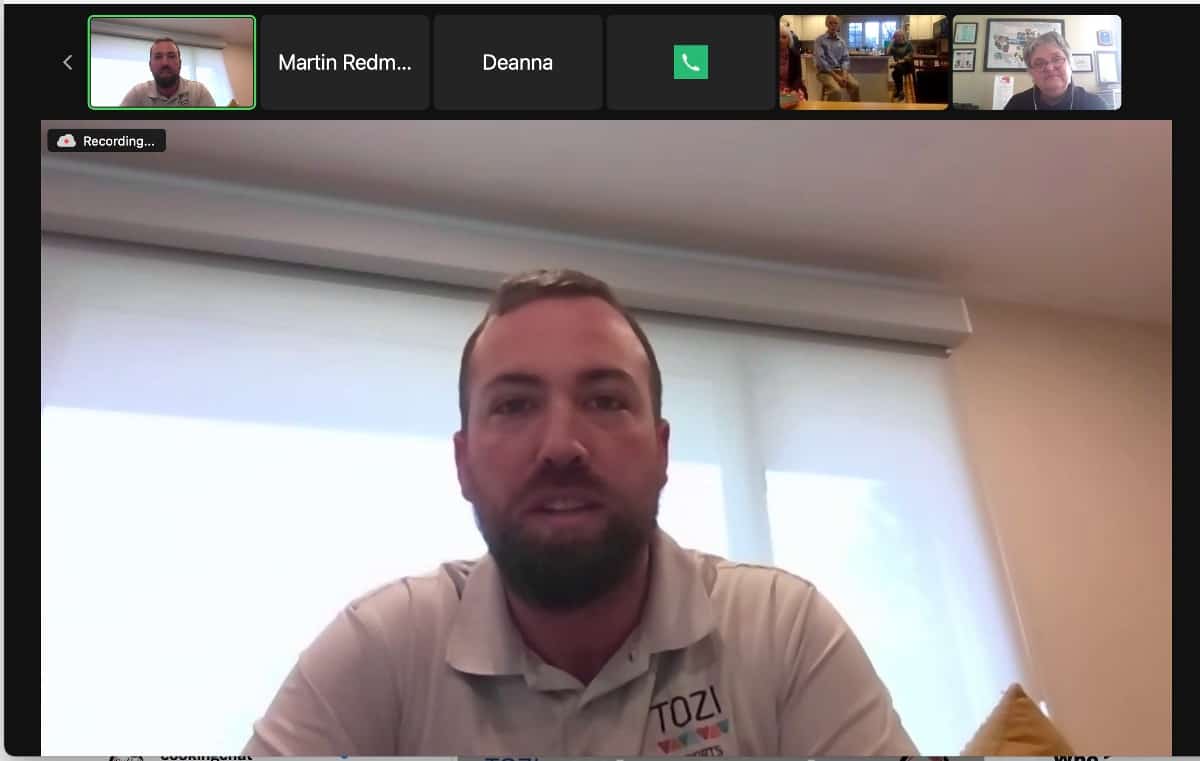 screen shot showing Max Murphy of Tozi imports leading a virtual Mexican wine webinar.